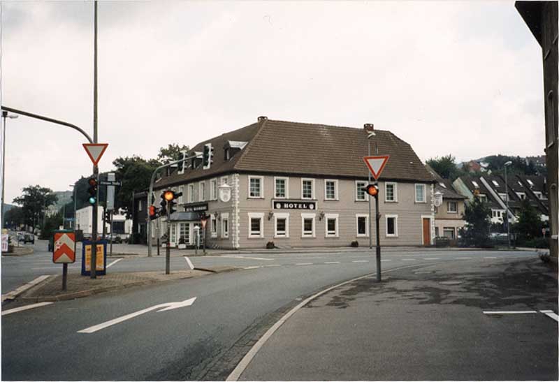 16548_P51