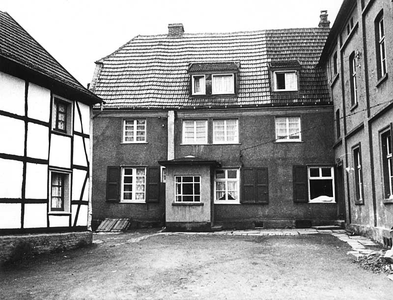 50578_P48.jpg