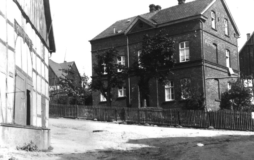 Kirchstraße 48