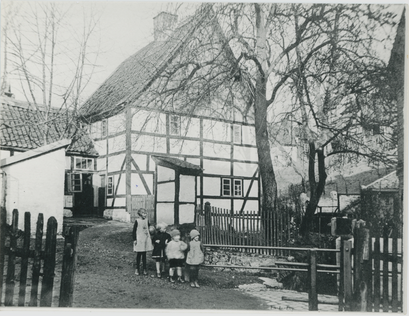 18162_P81